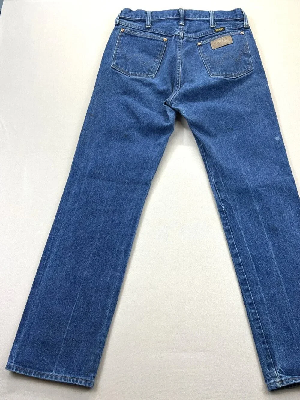 Wrangler Straight Jeans Mens Size 32x33 Blue Denim Vintage 13MWZ Made in USA
